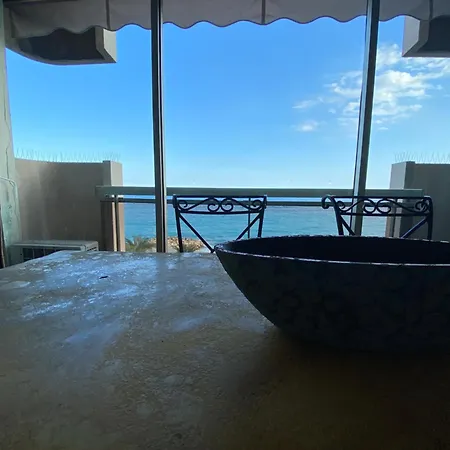 Le Bahia