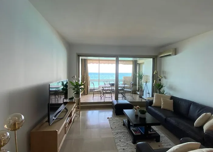 Le Bahia